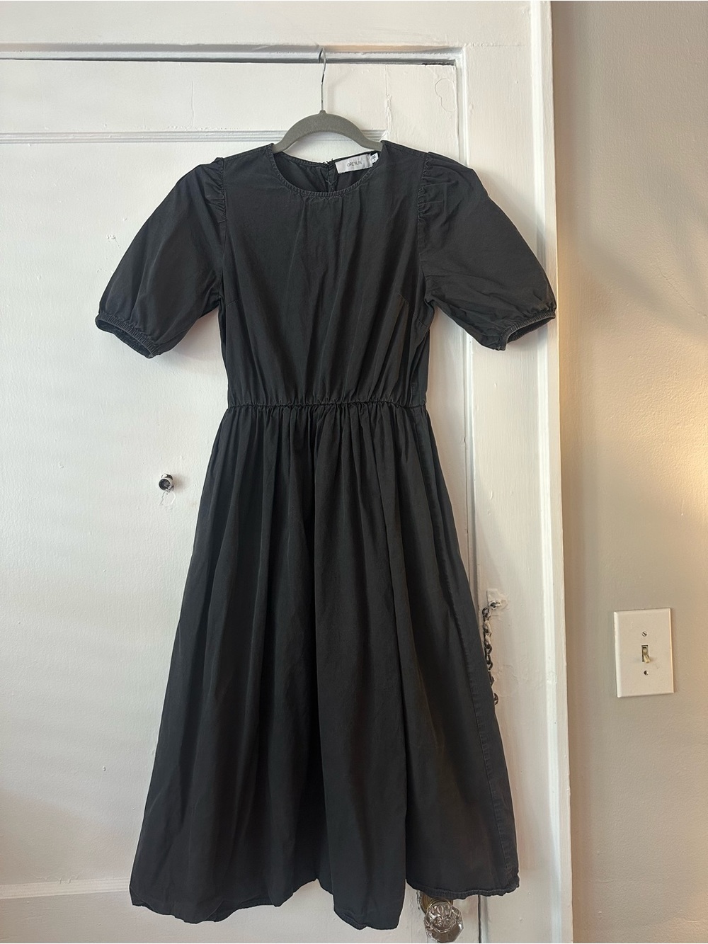 Greylin Black Puff Sleeve Midi Dress